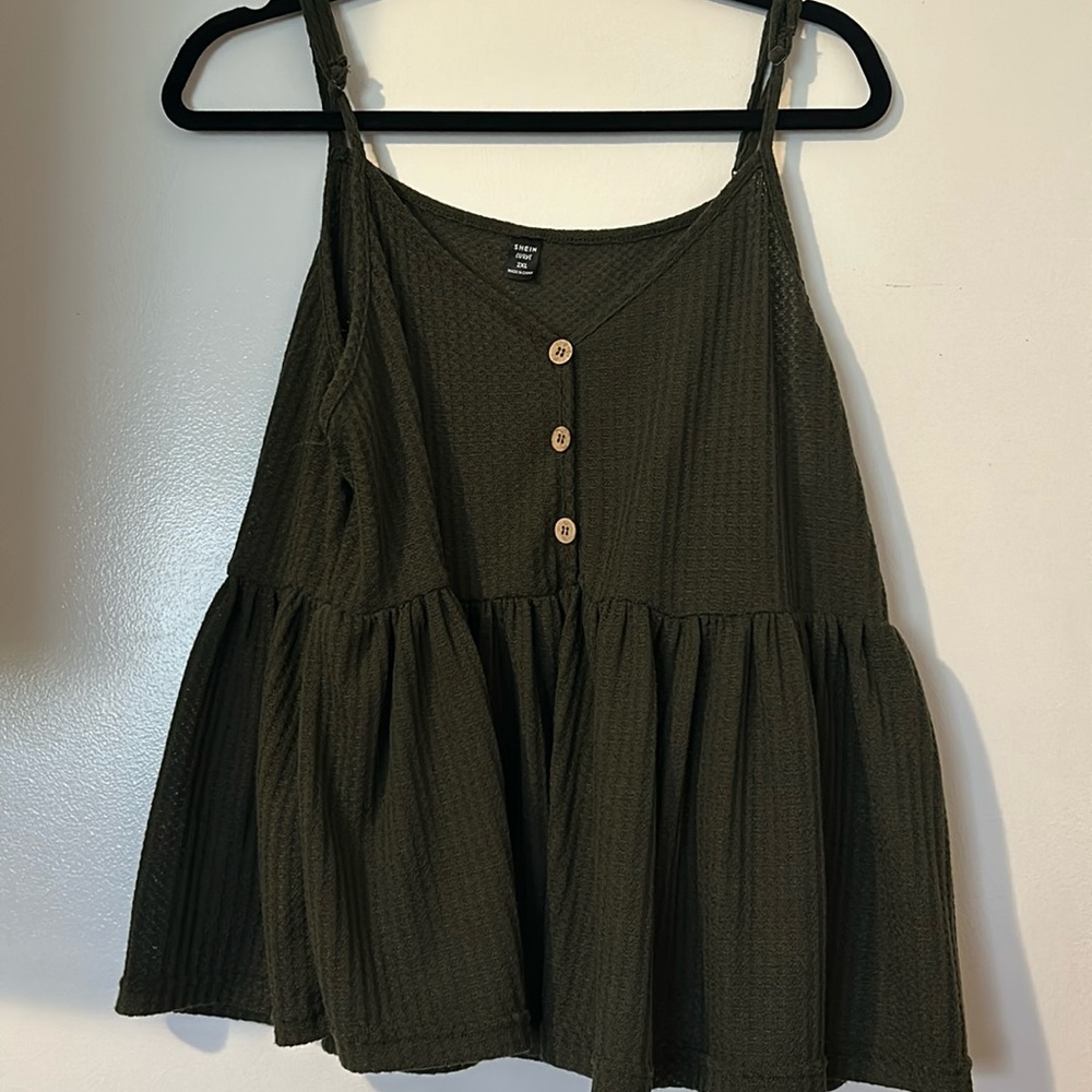 SHEIN 2XL top.